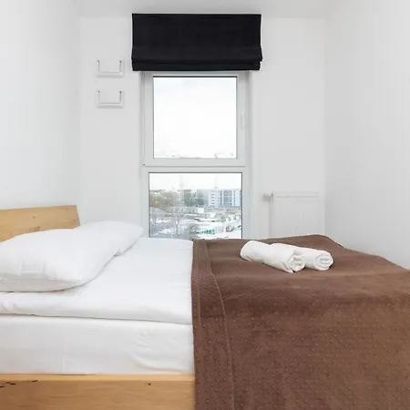 Rakow Szczesliwicki Park By Renters