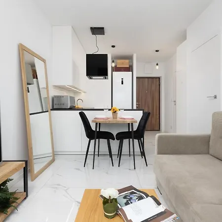 Rakow Szczesliwicki Park By Renters