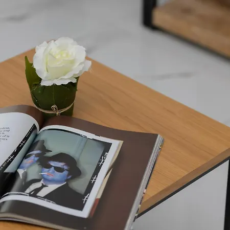 Rakow Szczesliwicki Park By Renters *