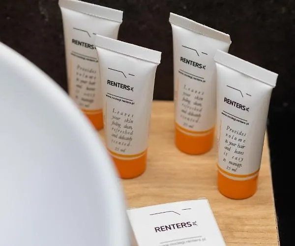 Rakow Szczesliwicki Park By Renters شقة