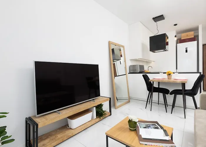 شقة Rakow Szczesliwicki Park By Renters