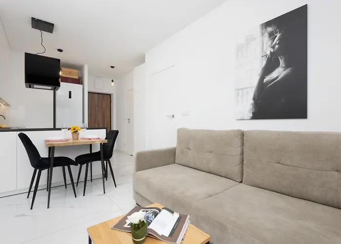 Rakow Szczesliwicki Park By Renters *